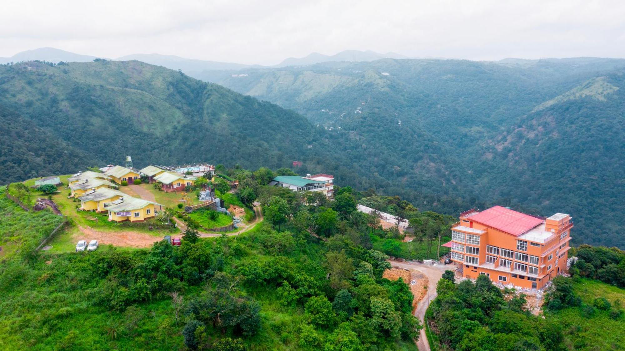 Pagoda Plantation Resort Pīrmed Esterno foto